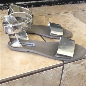 Steve Madden sandals